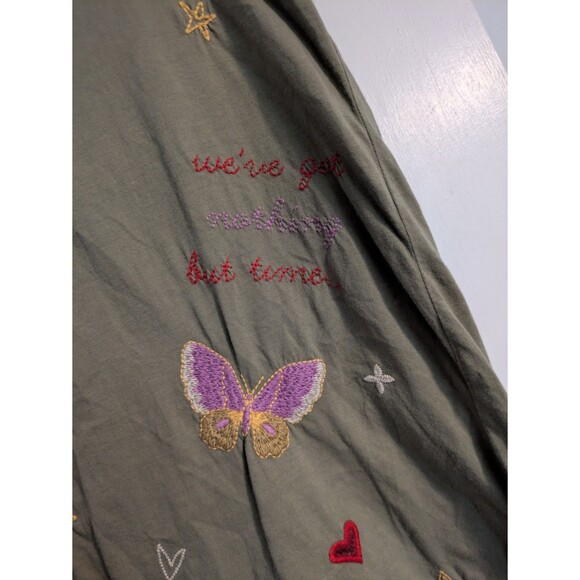 Johnny Was Top Shirt Embroidery Monroe Everyday Tee Moss Green Small - Picture 5 of 8